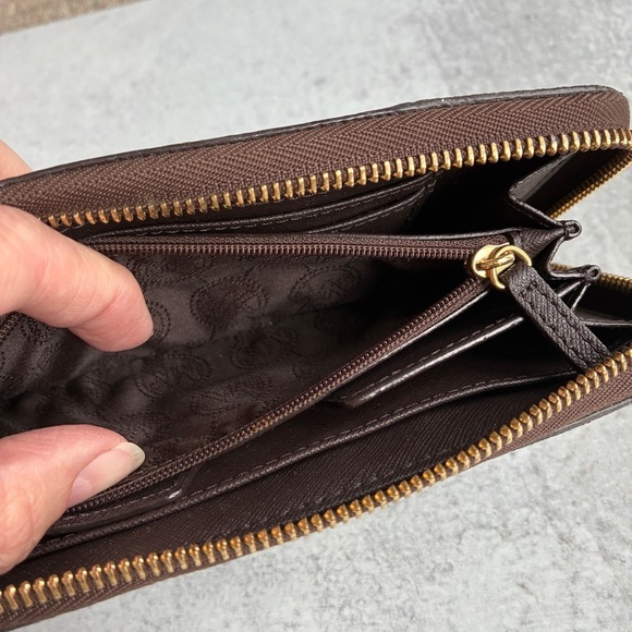 Michael Kors Chocolate Brown Wallet with Gold Hardware - Picture 6 of 9